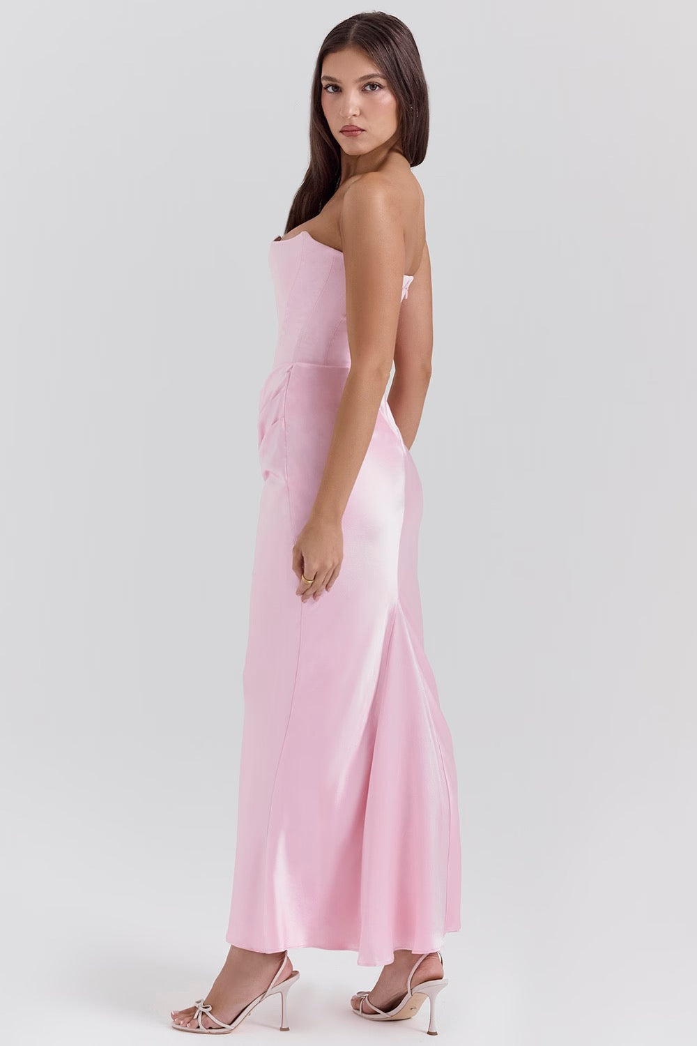 Women's Strapless Satin Maxi Dress with Structured Bodice and Flowing Length