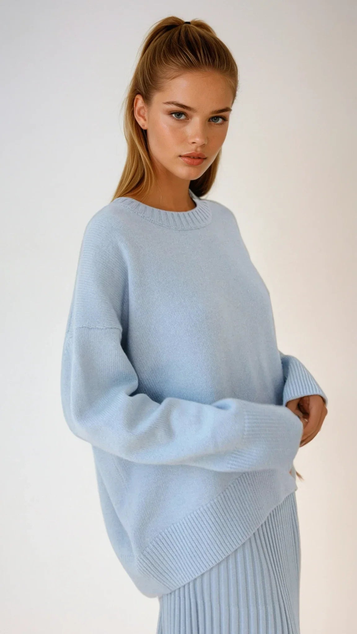 Mara | Women's Sweater Oversized Crewneck Knit Relaxed Soft Cosy Warm Layering Chic Casual Everyday Autumn Winter Knitwear Comfort