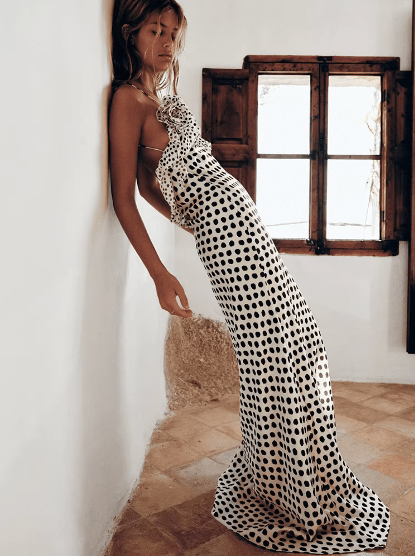 Women's Black and White Polka Dot Maxi Dress with Relaxed Flowing Silhouette