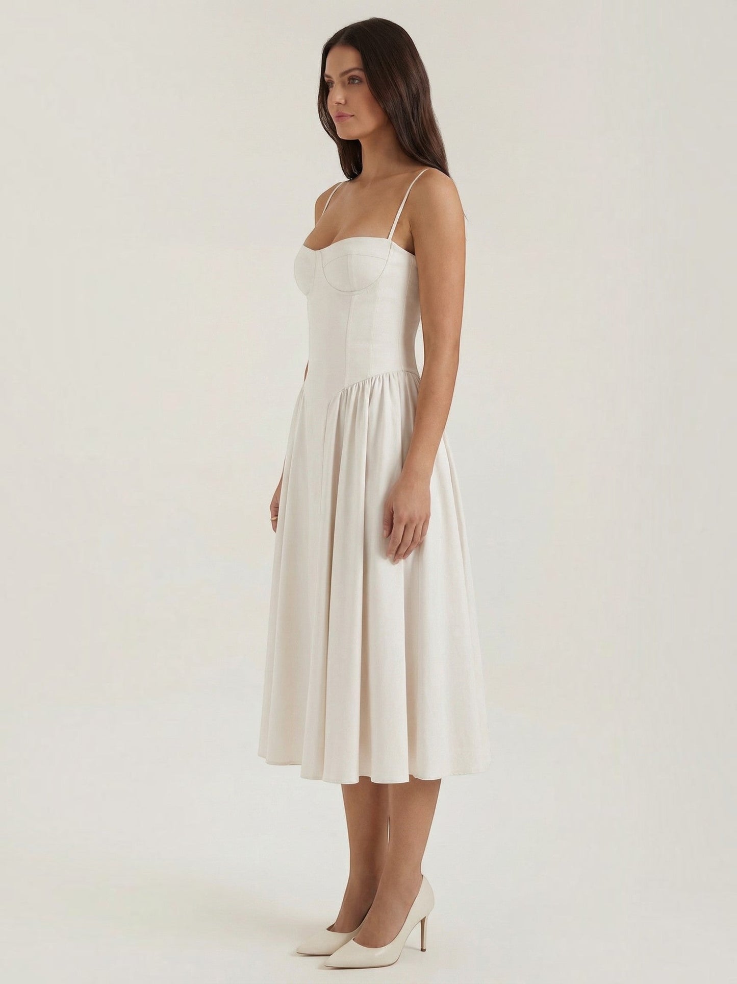 Women's Corset Midi Dress with Structured Bodice and Flowing Skirt