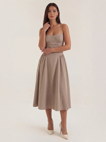 Women's Corset Midi Dress with Structured Bodice and Flowing Skirt