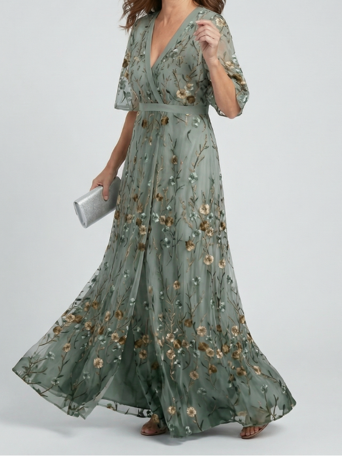Women's Halter Neck Floral Maxi Dress with Flowing Skirt and Lightweight Fabric