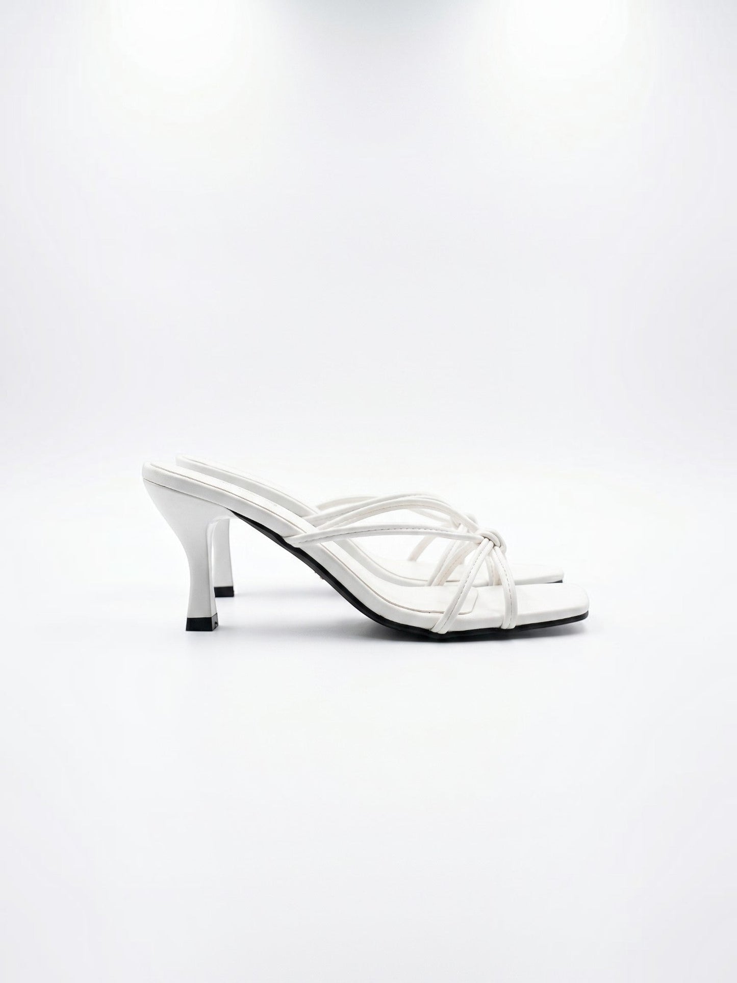 Women's Heel Sandals with Cross Over Straps