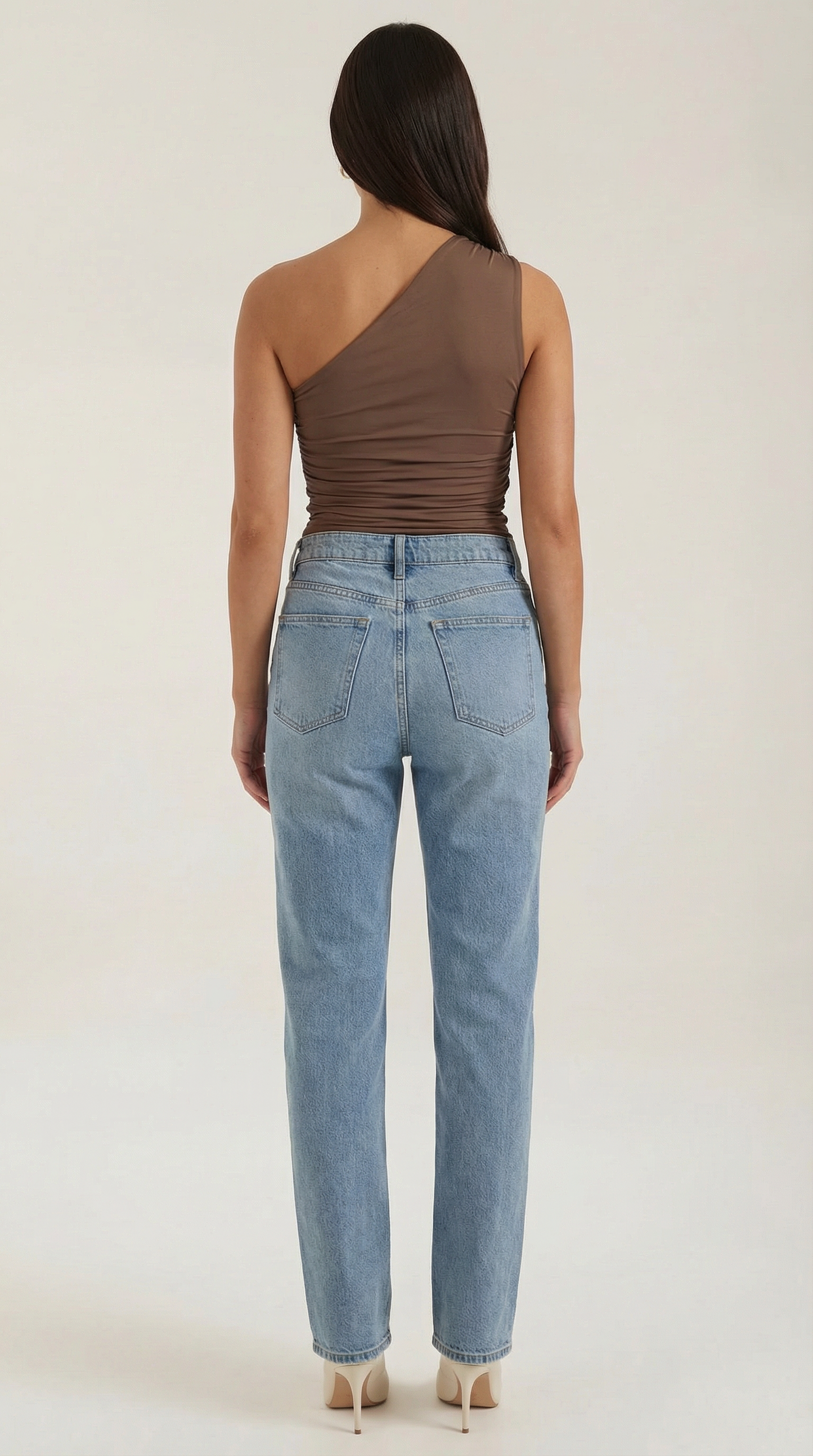 Women's Sleeveless One-Shoulder Top with Side Ruching and Fitted Cut