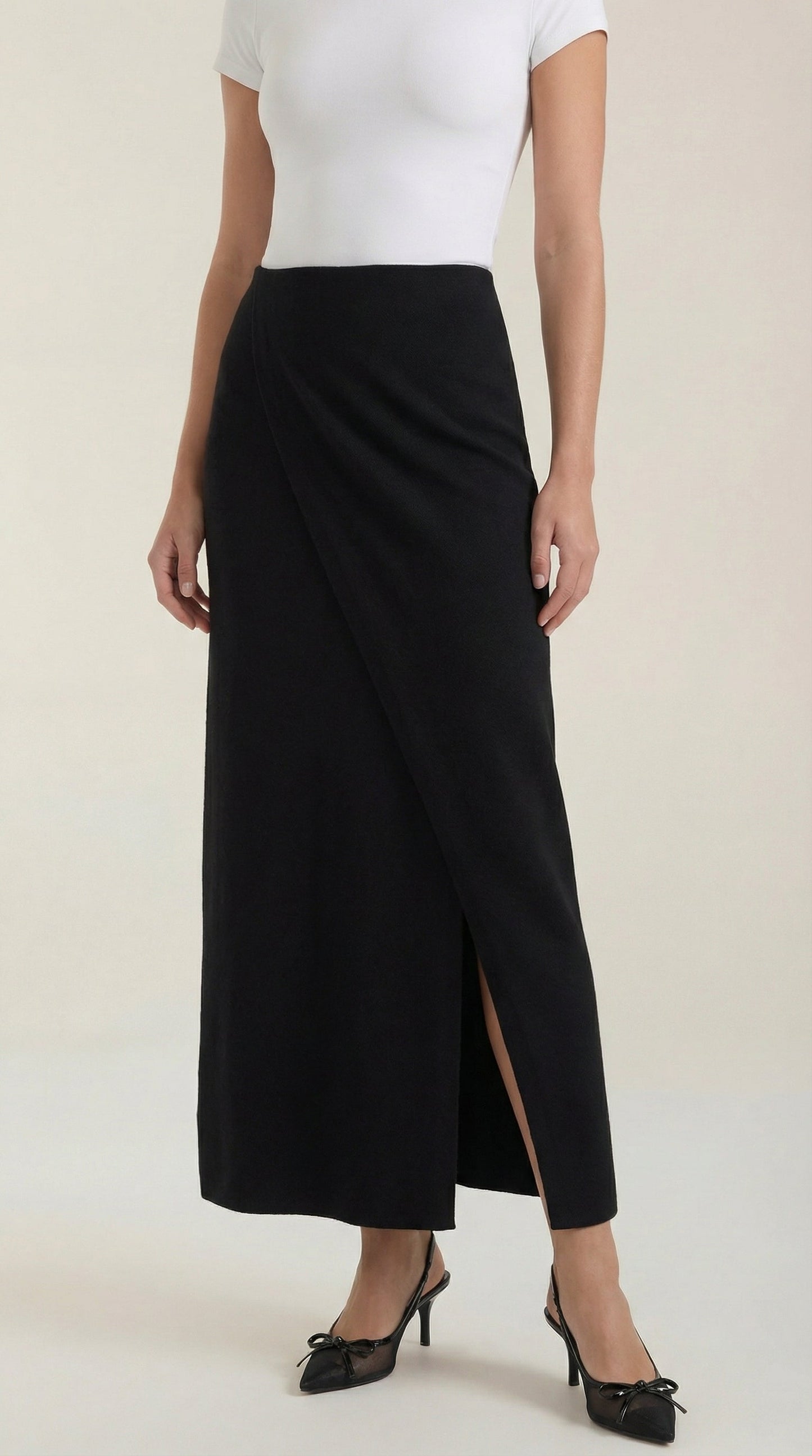 Women's Ribbed Knit Maxi Skirt with Fitted Silhouette
