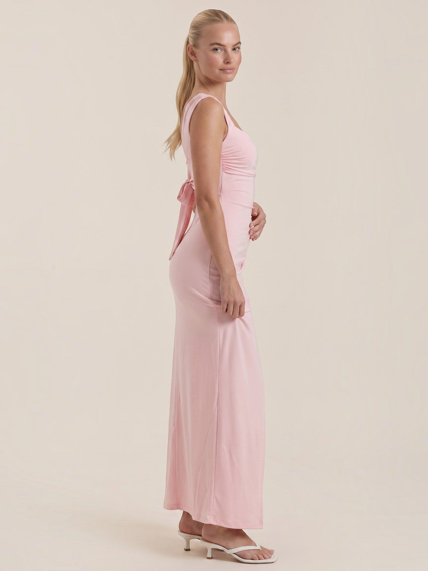 Women's Ruched Maxi Dress with Flowing Silhouette