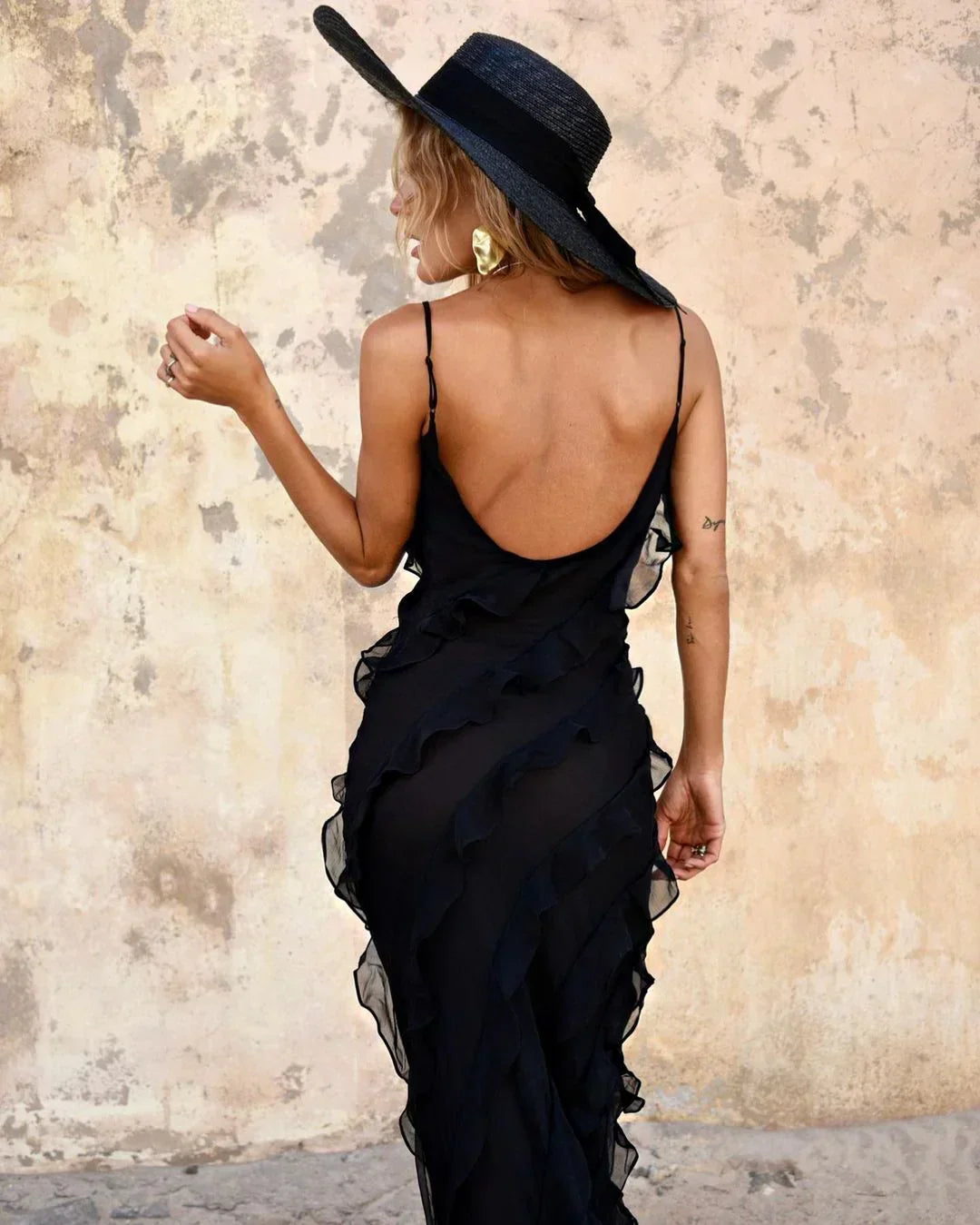 Women's Ruffled Midi Dress with Fitted Bodice and Flowing Skirt