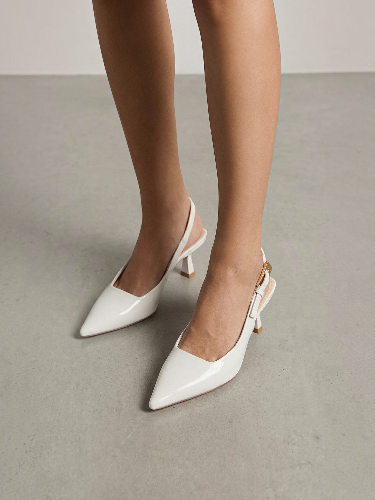 Women's Slingback Pumps with Elegant Silhouette