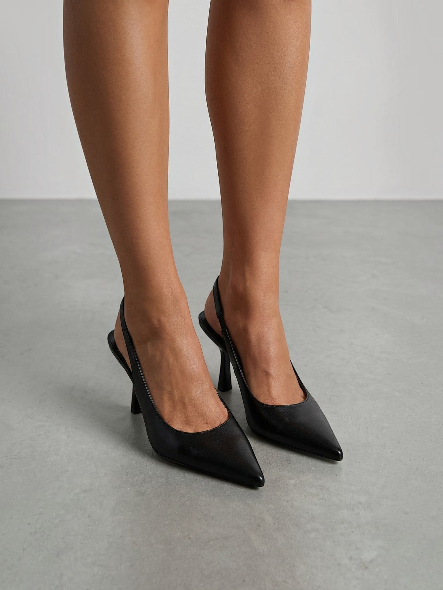 Women's Slingback Pumps with Pointed Toe