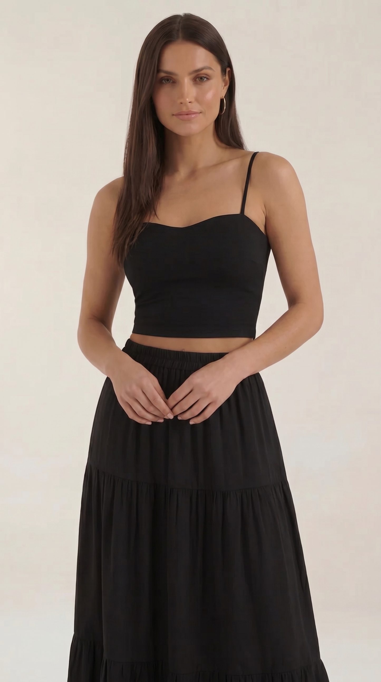 Women's Spaghetti Strap Crop Top with Heart Neckline and Fitted Silhouette