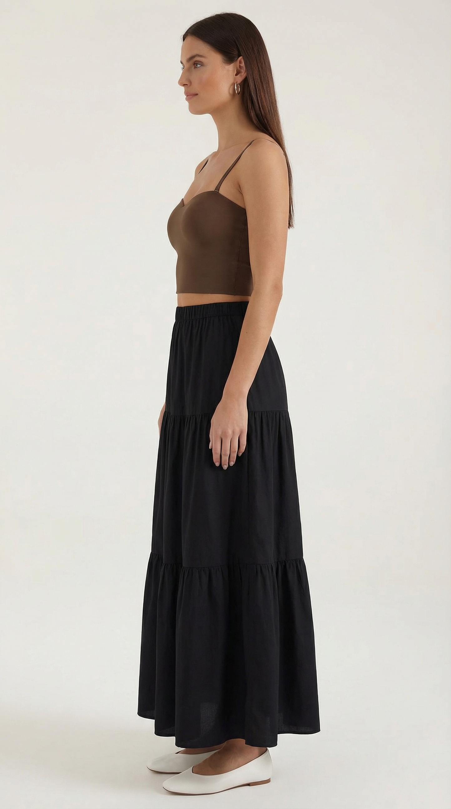 Women's Spaghetti Strap Crop Top with Heart Neckline and Fitted Silhouette