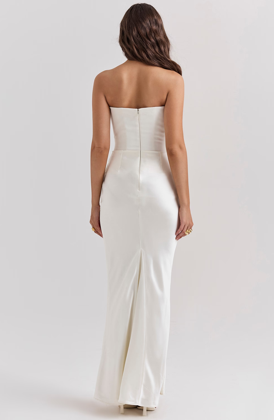 Women's Strapless Satin Maxi Dress with Structured Bodice and Flowing Length