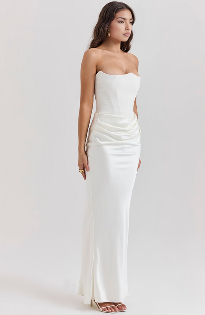 Women's Strapless Satin Maxi Dress with Structured Bodice and Flowing Length