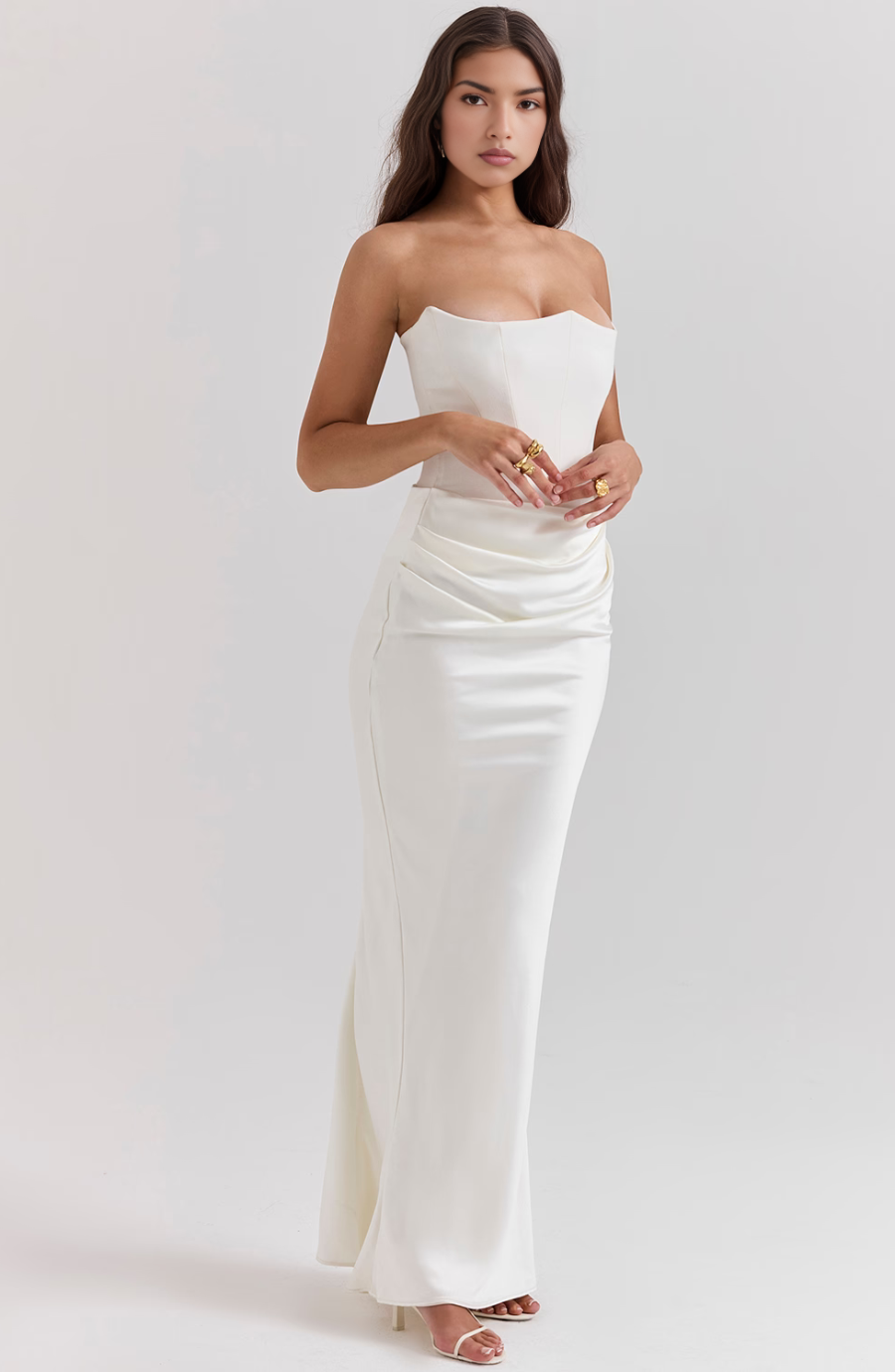 Women's Strapless Satin Maxi Dress with Structured Bodice and Flowing Length
