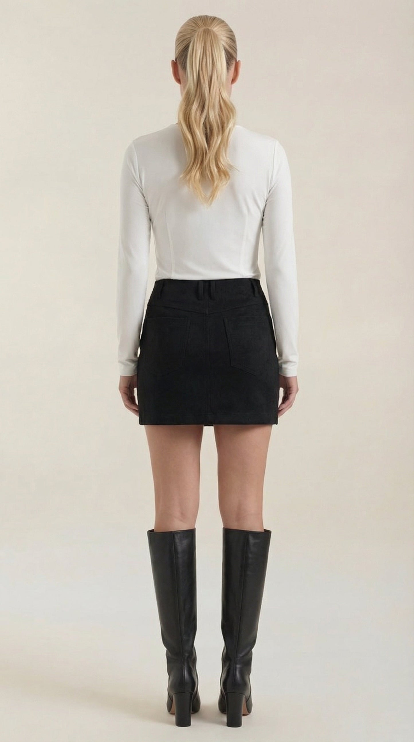 Women's Suede Look Mini Skirt with Tailored Fit