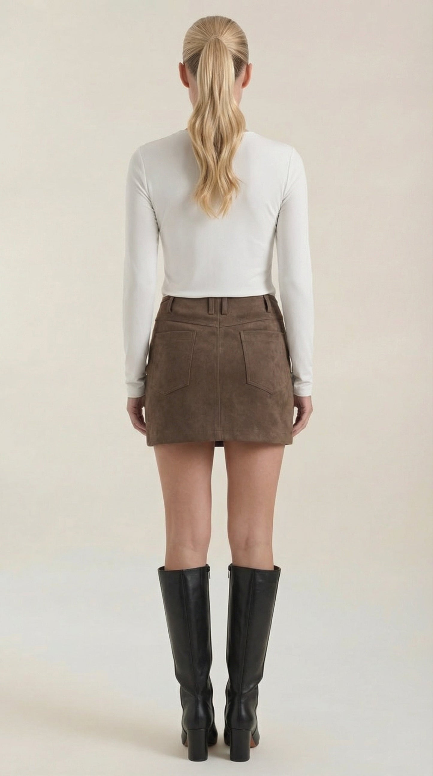 Women's Suede Look Mini Skirt with Tailored Fit