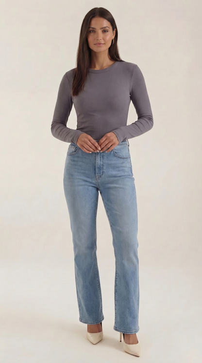 Women's Long Sleeve Ribbed T-Shirt with Round Neckline and Fitted Silhouette
